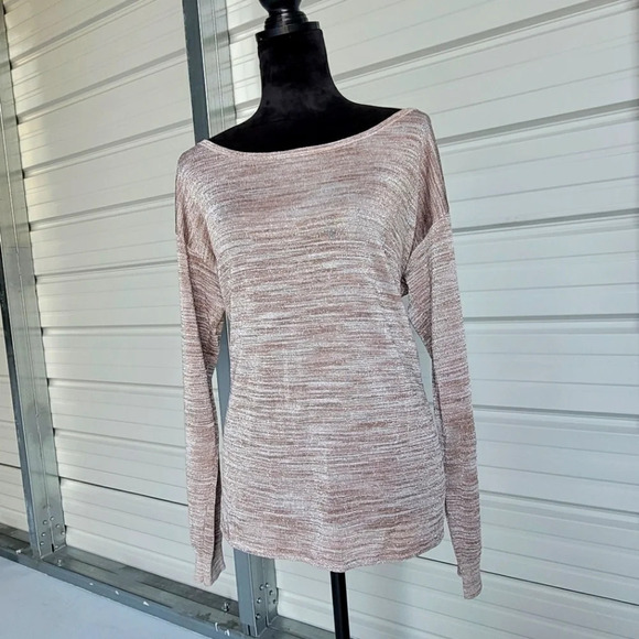 Guess Sweater Thin Knit Crochet Tan Pullover Long Sleeves Womens Metallic XL - Picture 1 of 11